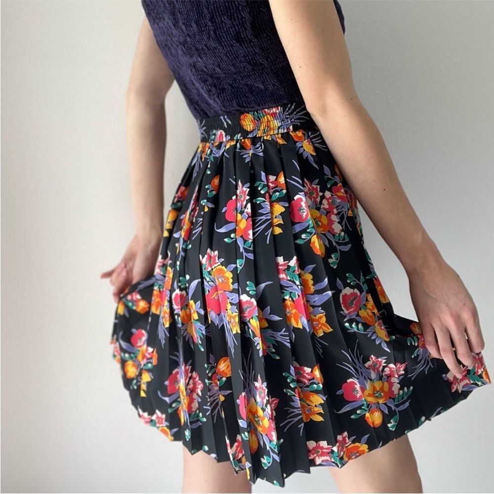 Vintage 90s Chaus Petites Floral Pleated Mini Skirt Elastic Back Waist - Picture 14 of 14